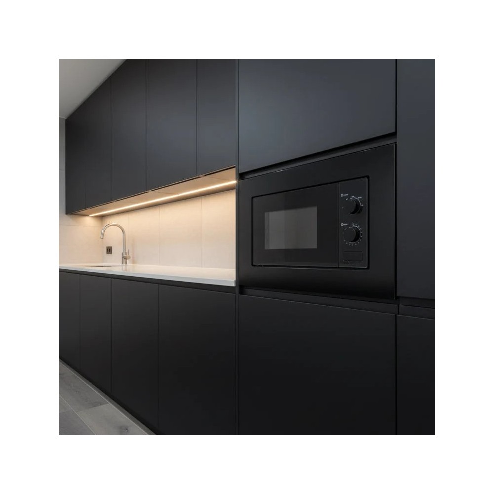 Q20MXP26-E70 - MICRO ONDE ENCASTRABLE 20L NEOLUX 700W NOIR V | Electro Meuble
